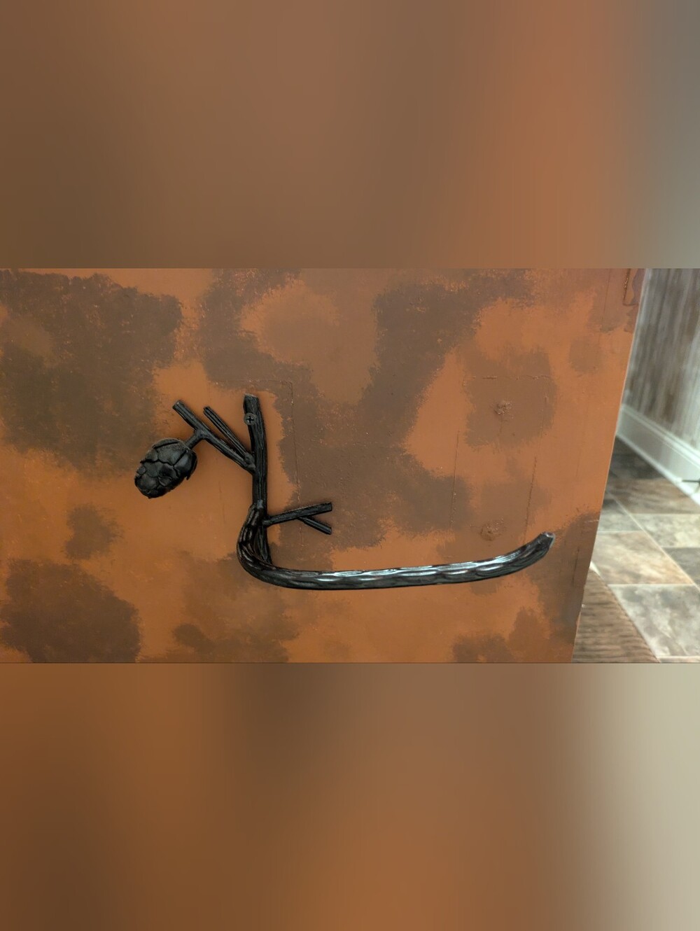 Black Metal Toilet Paper Holder